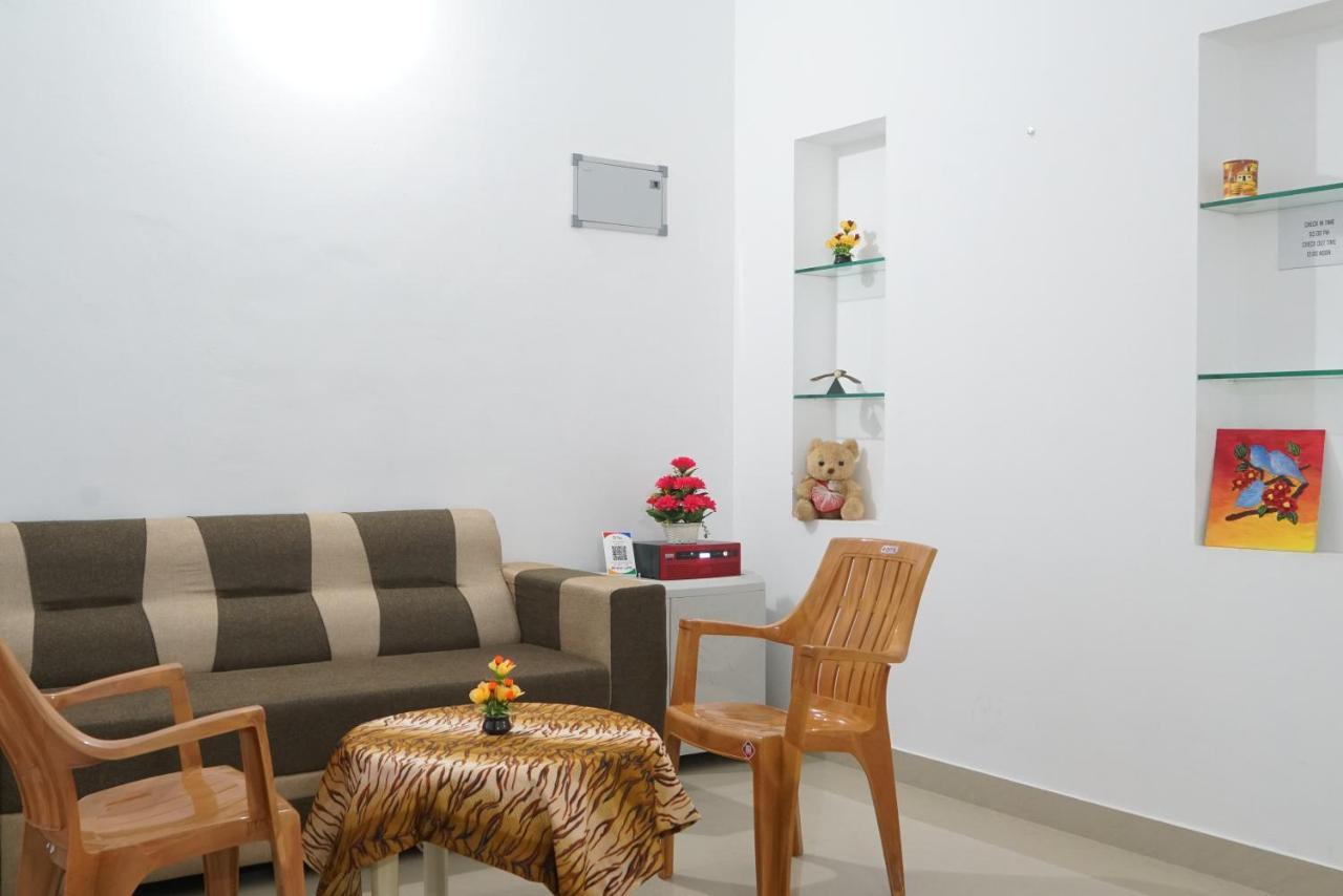 Pearl Inn Kottakkal Luaran gambar