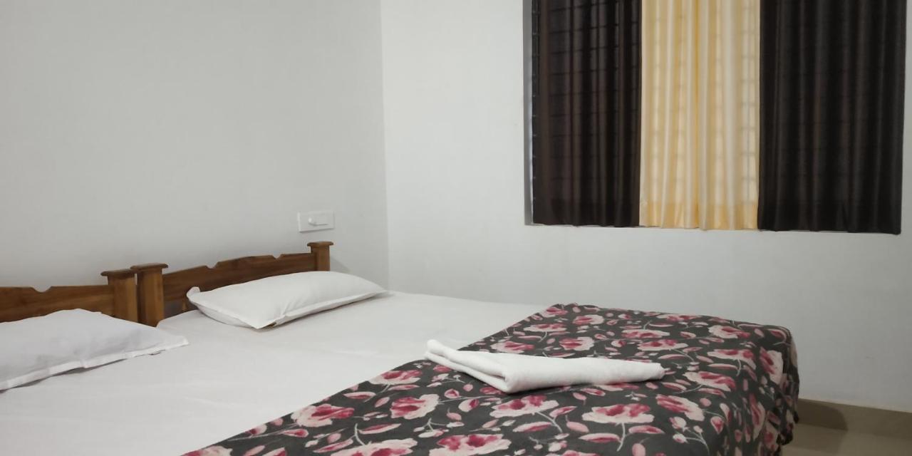 Pearl Inn Kottakkal Luaran gambar
