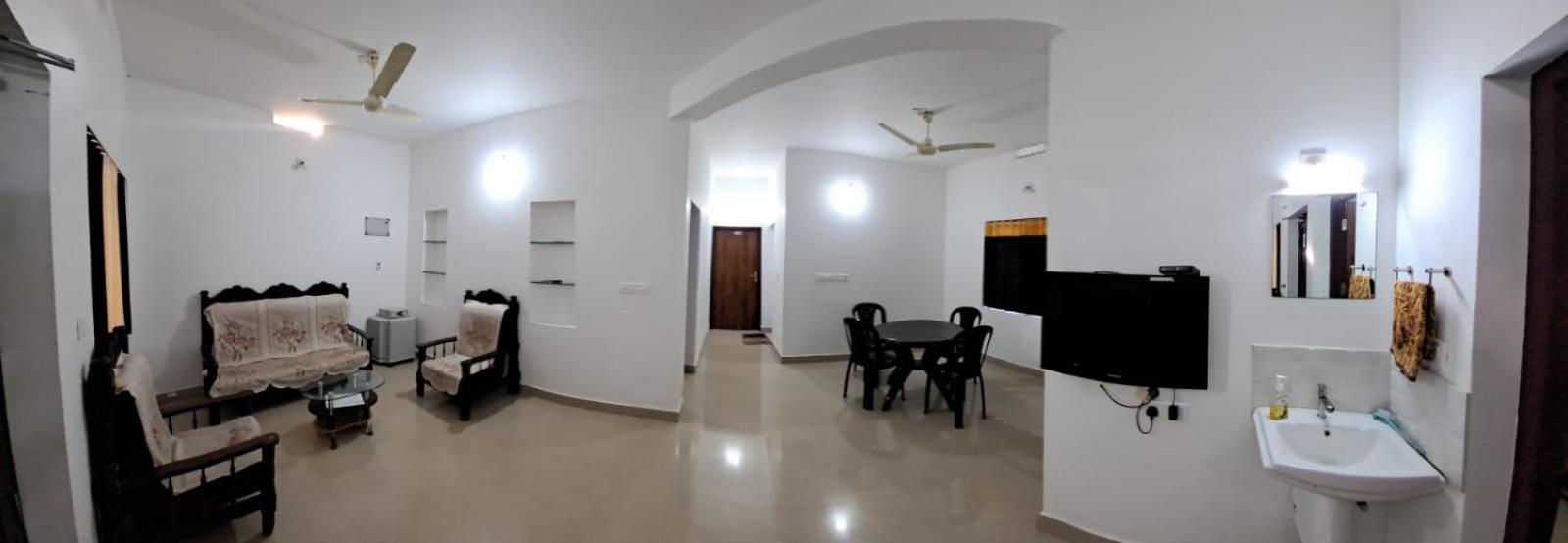 Pearl Inn Kottakkal Luaran gambar